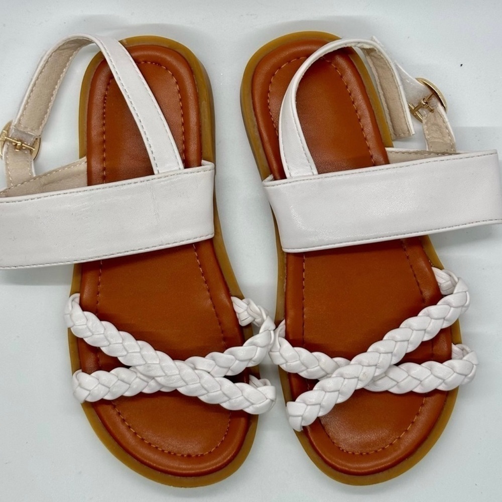 Toddler Girl's White Criss Cross Multi Strap Roped Sandals - Picture 3 of 5